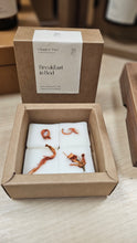 Load image into Gallery viewer, BREAKFAST IN BED WAX MELTS
